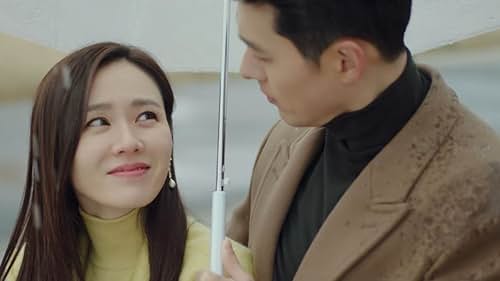 Son Ye-jin and Hyun Bin in Crash Landing on You (2019)