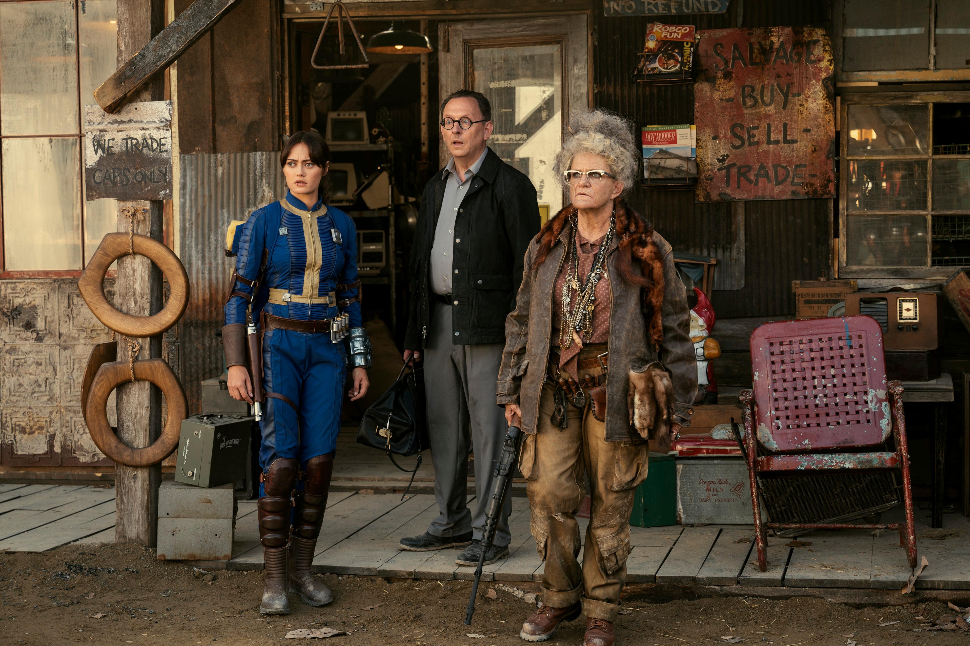 Dale Dickey, Michael Emerson, and Ella Purnell in Fallout (2024)