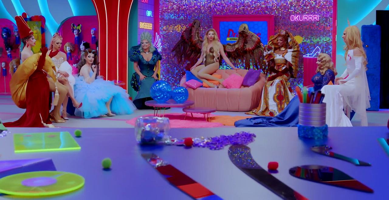 Kelly Heelton, The Only Naomy, Barbie Q, Lélé Cocoon, Loreley Rivers, Nikita Vegaz, Lorenzo Cicirò, and Victoria Shakespears in Drag Race Germany (2023)