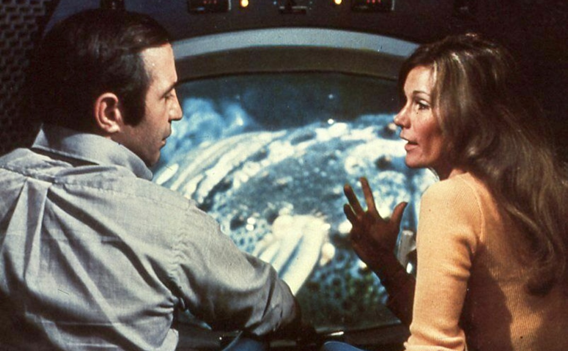 Ben Gazzara and Yvette Mimieux in The Neptune Factor (1973)