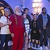 Tim Allen, Elizabeth Mitchell, Kal Penn, Matilda Lawler, Isabella Bennett, Rupali Redd, Elizabeth Allen-Dick, and Austin Kane in The Santa Clauses (2022)