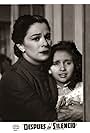 Stella Maris Closas and María Rosa Gallo in Después del silencio (1956)