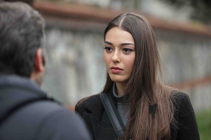 Dilan Çiçek Deniz in Flames of Fate (2020)