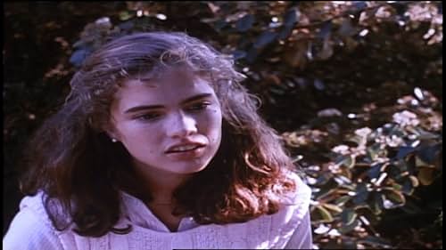 Teenager Nancy Thompson must uncover the dark truth concealed by her parents after she and her friends become targets of the spirit of a serial killer with a bladed glove in their dreams, in which if they die, it kills them in real life.