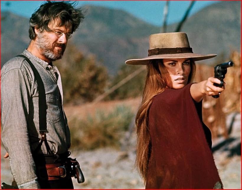 Raquel Welch and Robert Culp in Hannie Caulder (1971)