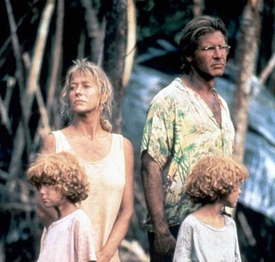 Harrison Ford, Helen Mirren, Hilary Gordon, and Rebecca Gordon in The Mosquito Coast (1986)