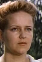 Tatyana Ivanova in Ya tebya nikogda ne zabudu (1983)