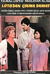 Suzan Avci, Yilmaz Zafer, and Neslihan Acar in Elmayi Kim Isirdi (1986)