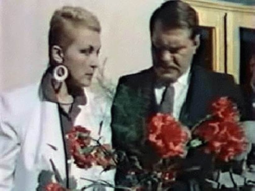 Yuriy Potyomkin and N. Osipova in Polyana skazok (1988)