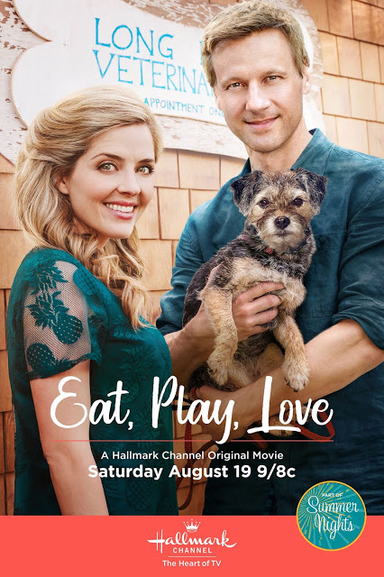 Jen Lilley, Jason Cermak, and Gidget in Eat, Play, Love (2017)