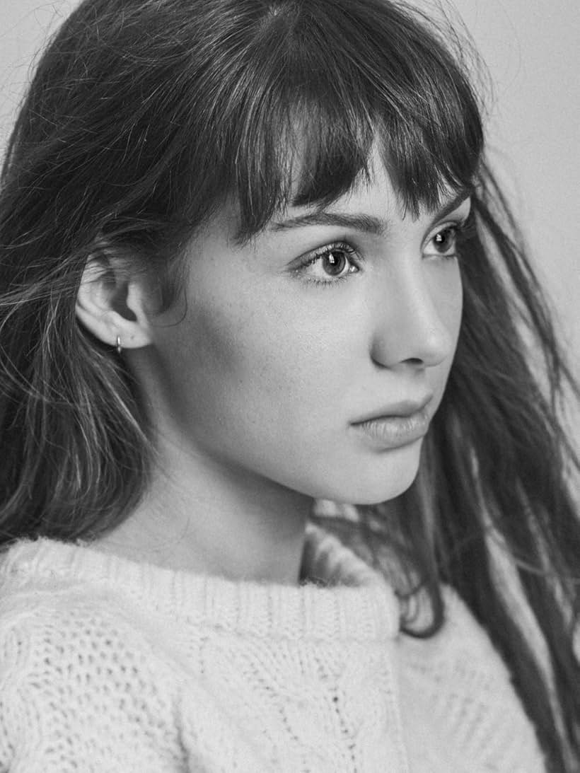 Hannah Marks