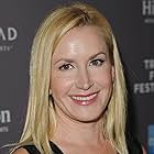 Angela Kinsey