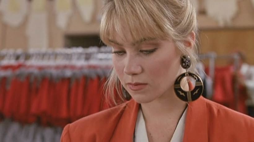 Christina Applegate in Don't Tell Mom the Babysitter's Dead (1991)