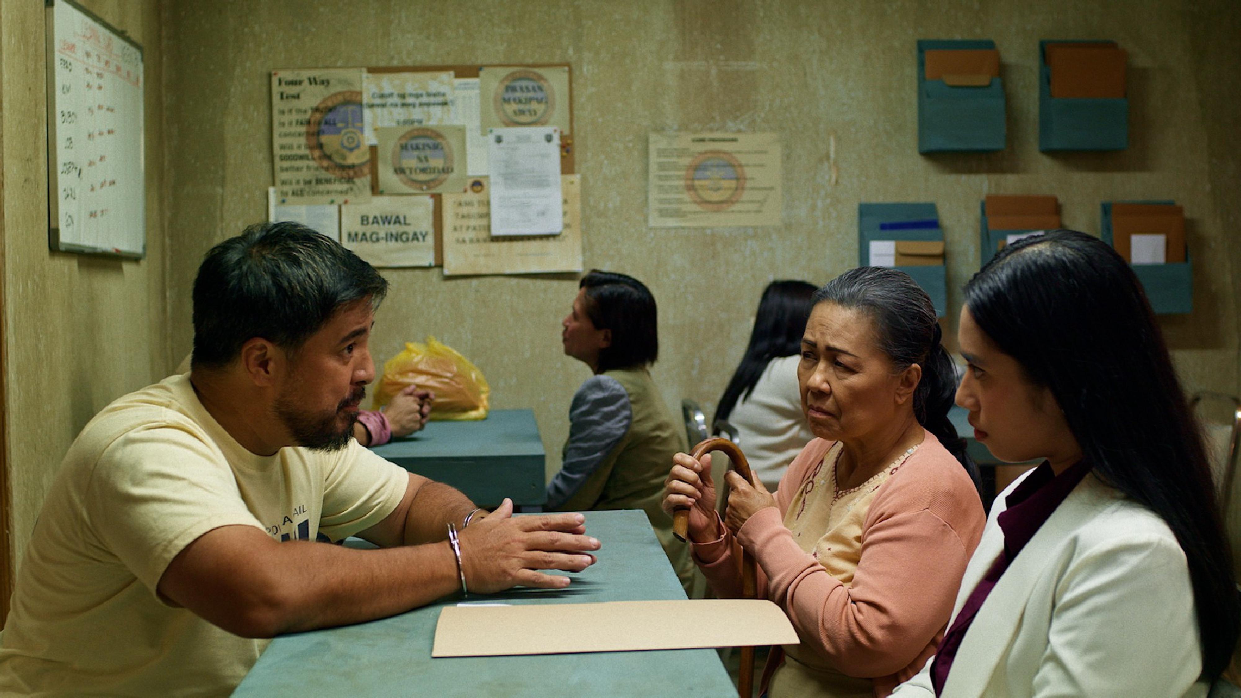 Aga Muhlach, Charm Aranton, and Peewee O'Hara in Suntok sa Buwan (2022)