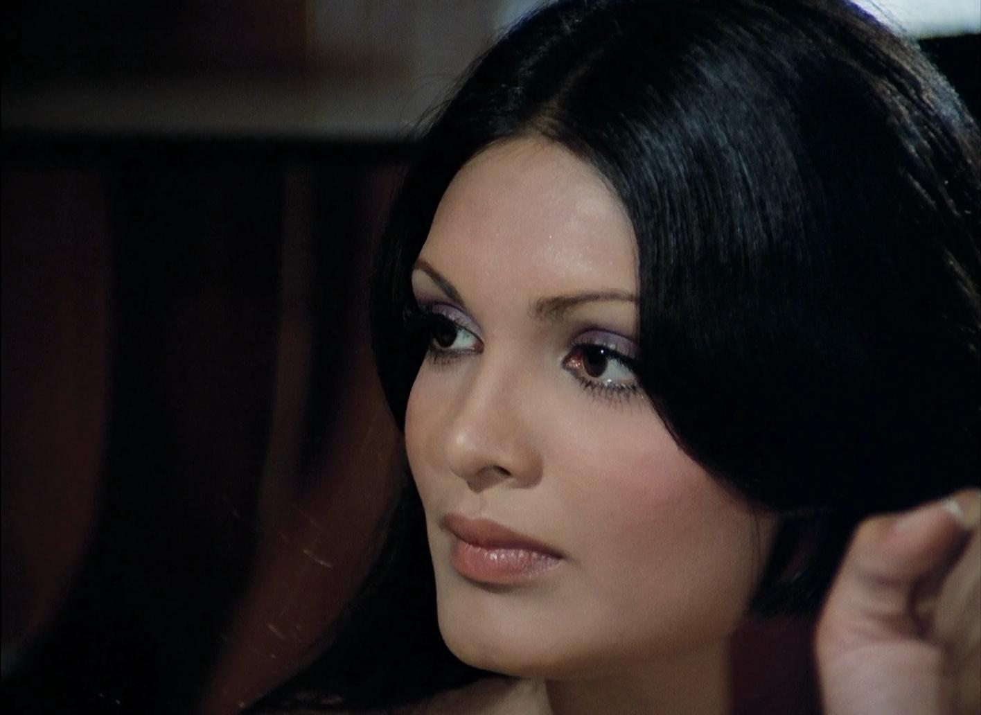 Parveen Babi in Deewaar (1975)