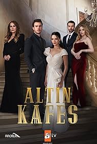 Sifanur Gül, Ebru Cündübeyoglu, Hilmi Cem Intepe, Hayal Köseoglu, and Aytaç Sasmaz in Altin Kafes (2023)