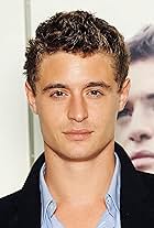 Max Irons