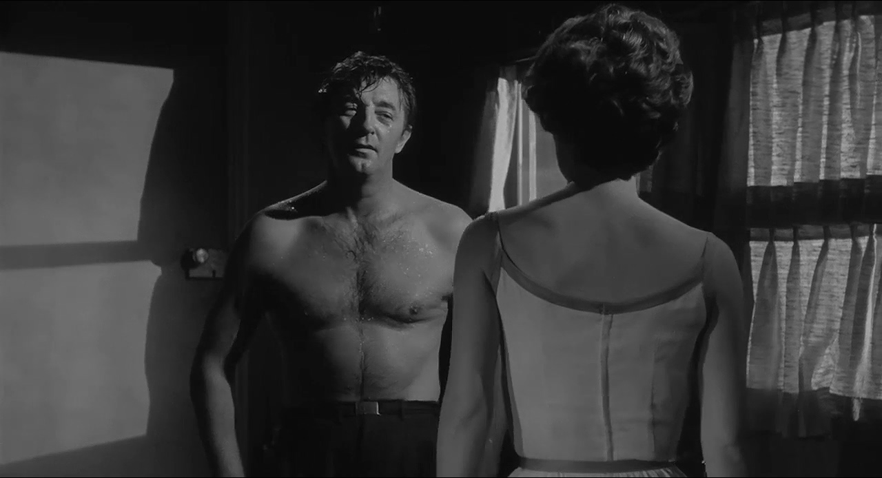 Robert Mitchum and Polly Bergen in Cape Fear (1962)