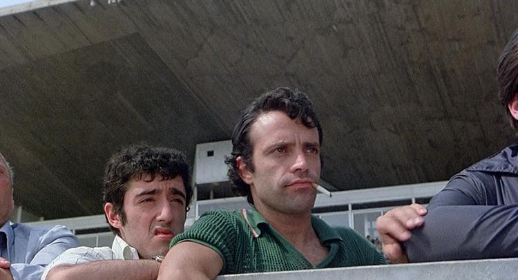 Francesco De Rosa and Enrico Montesano in Horse Fever (1976)