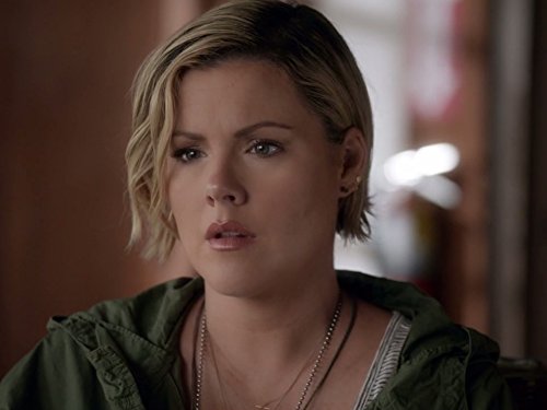 Kathleen Robertson in Murder in the First (2014)