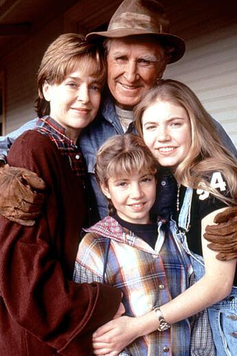 Lloyd Bridges, Jill Eikenberry, Sarah Martineck, and Lindsay Parker in The Other Woman (1995)