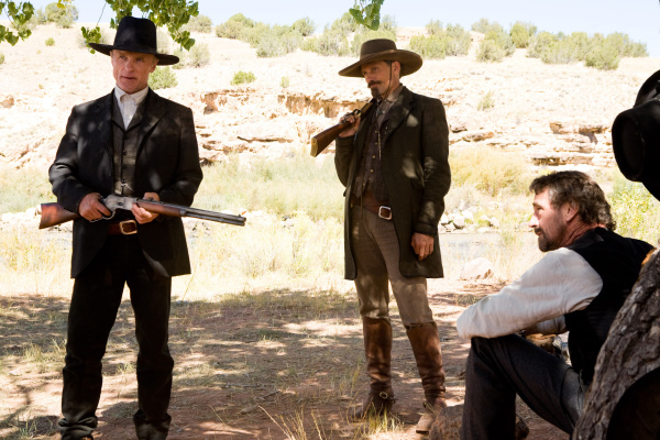 Ed Harris, Jeremy Irons, and Viggo Mortensen in Appaloosa (2008)