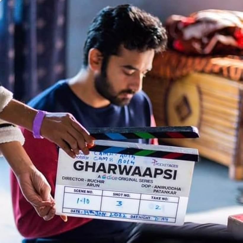 Vishal Vashishtha in Ghar Waapsi (2022)