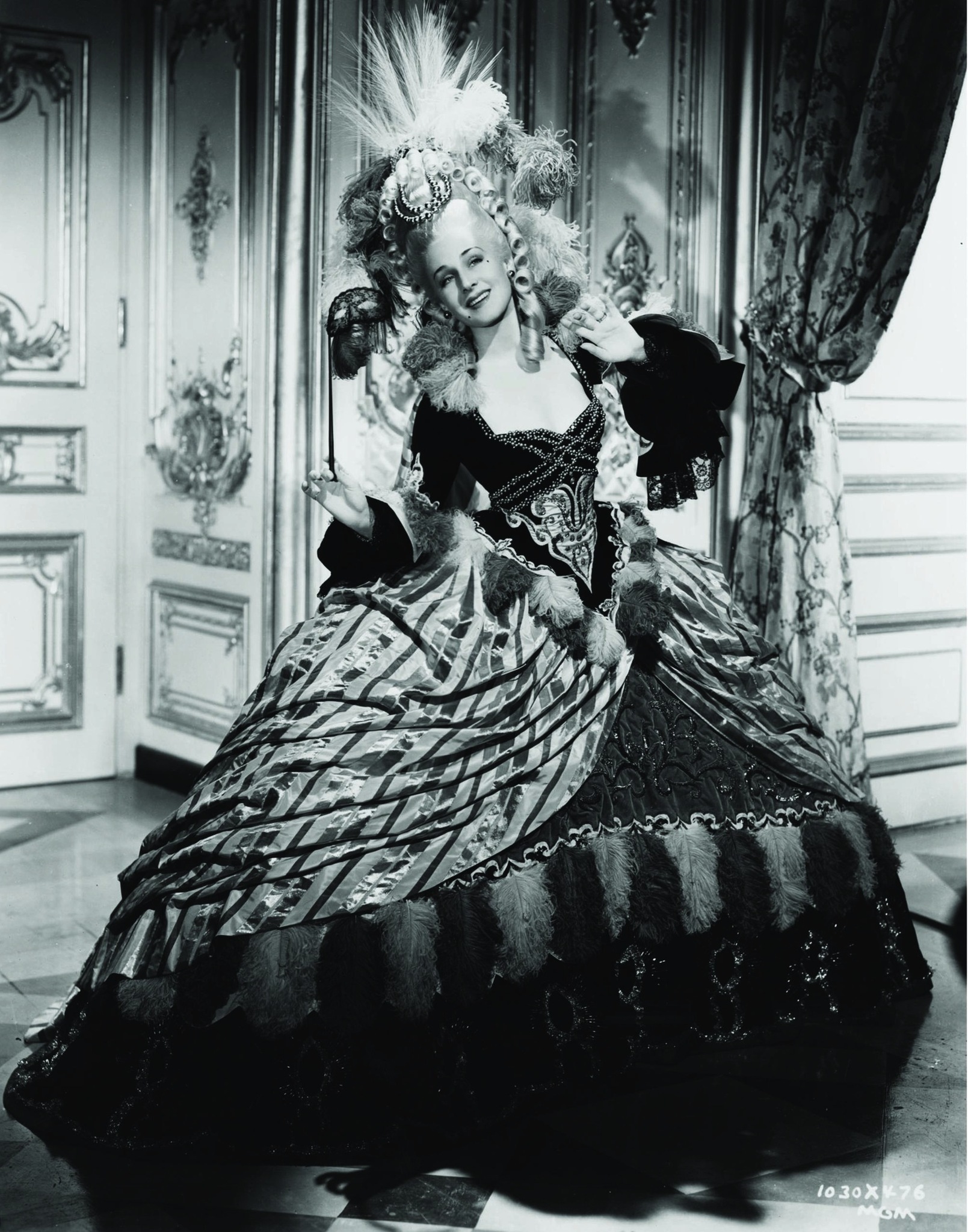 Norma Shearer in Marie Antoinette (1938)