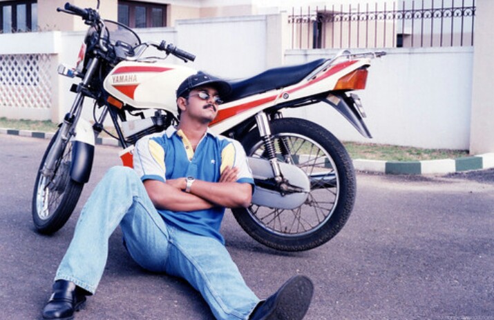 Joseph Vijay in Kannukkul Nilavu (2000)