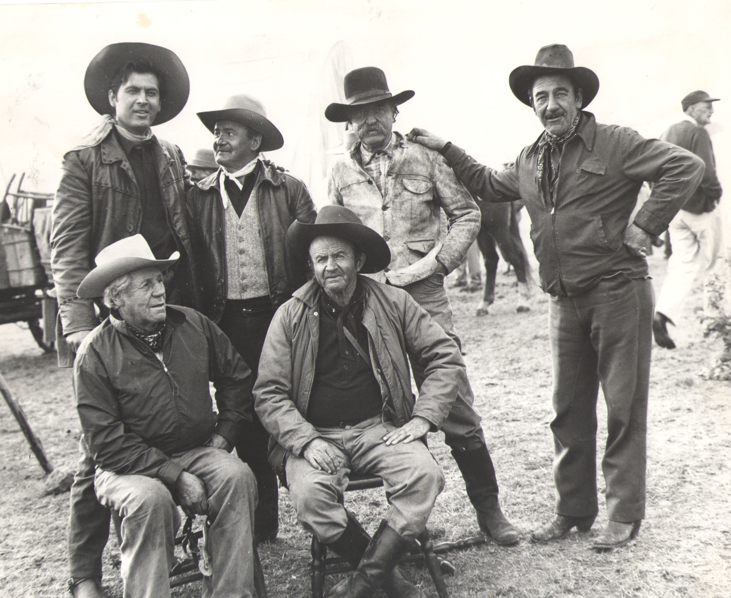 Buck Bucko, Ben Corbett, Kansas Moehring, Fess Parker, Tom Smith, and John Bose in Westward Ho, the Wagons! (1956)