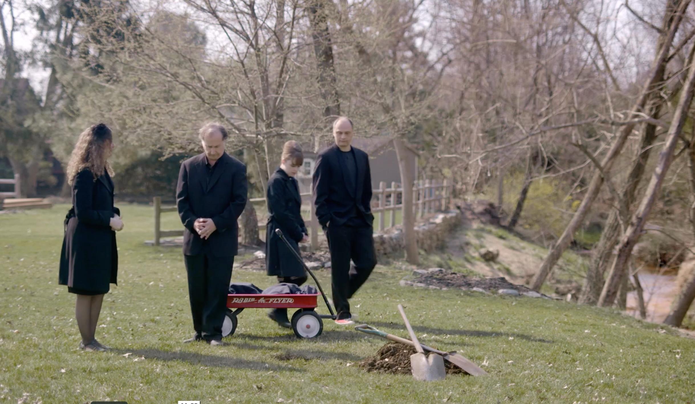 Mark Linn-Baker, Lizbeth Mackay, Michael Mastro, and Lauren Ashley Carter in Bereavement (2014)