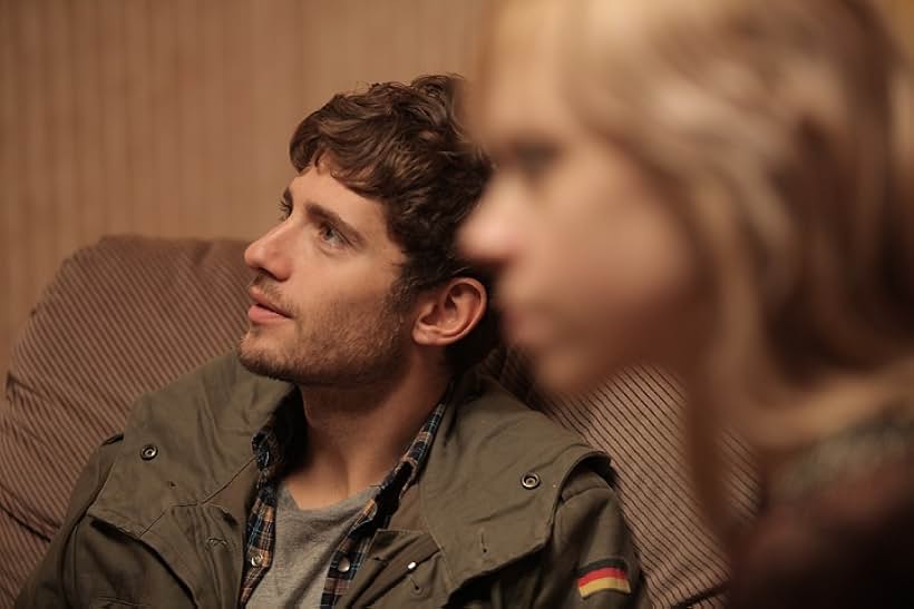 Julian Morris and Antonia Campbell-Hughes in Kelly + Victor (2012)