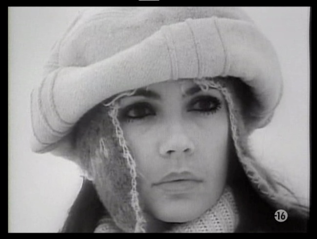 Carole Laure in L'ange et la femme (1977)