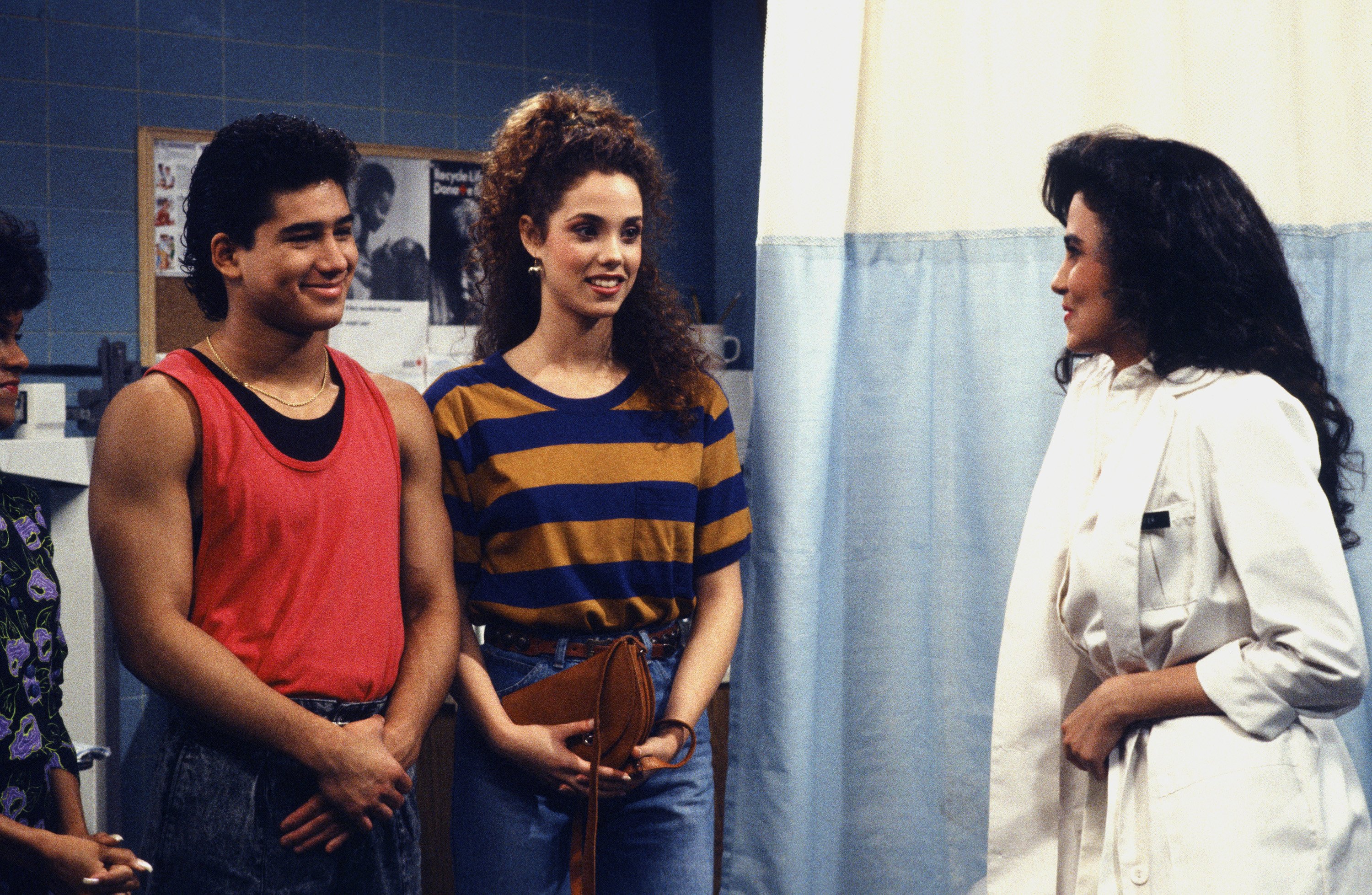 Elizabeth Berkley, Mario Lopez, and Nancy Valen in Saved by the Bell (1989)