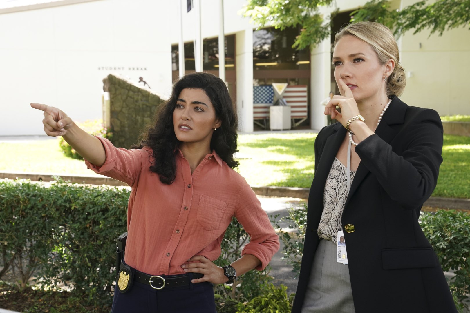 Tori Anderson and Yasmine Al-Bustami in NCIS: Hawai'i (2021)