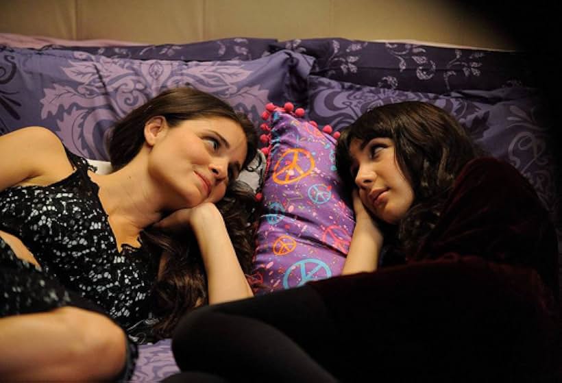 Shiri Appleby and Hannah Marks in Kristin's Christmas Past (2013)