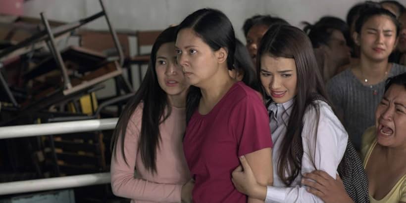 Chynna Ortaleza, Sheena Halili, and Lindsay De Vera in Victor Magtanggol (2018)