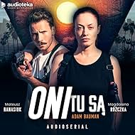 Magdalena Rózczka and Mateusz Banasiuk in Oni tu sa (2023)