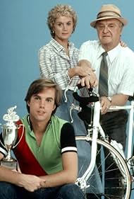 Shaun Cassidy, Barbara Barrie, and Vincent Gardenia in Breaking Away (1980)