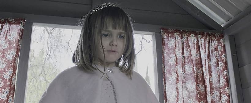 Chloe Hurn in The Babadook (2014)