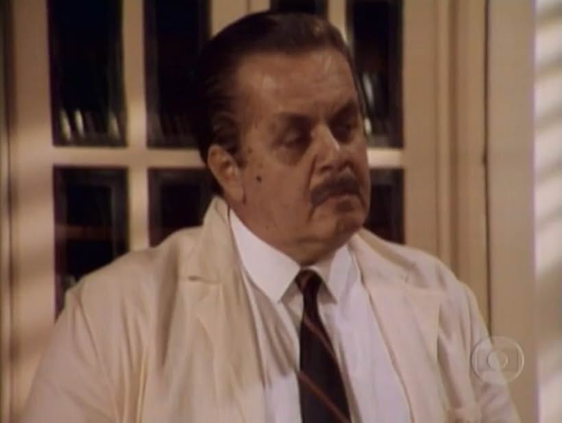 Cláudio Corrêa e Castro in Golden Years (1986)