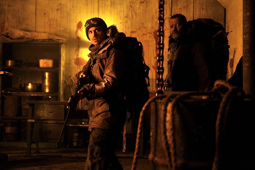 Laurence Fishburne and Kevin Zegers in The Colony (2013)