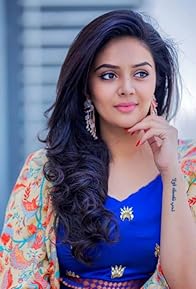 Primary photo for Sreemukhi