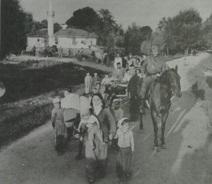 Muhterem Nur in Atesten damla (1960)