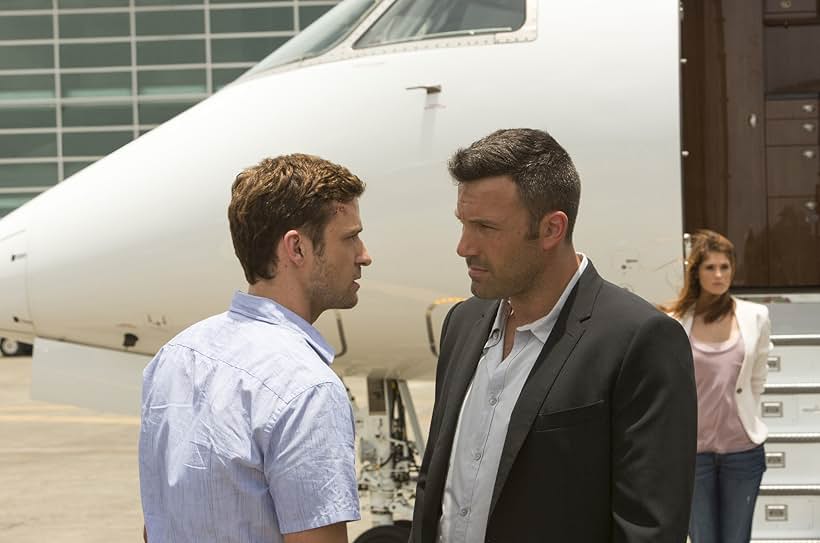 Ben Affleck, Justin Timberlake, and Gemma Arterton in Runner Runner (2013)