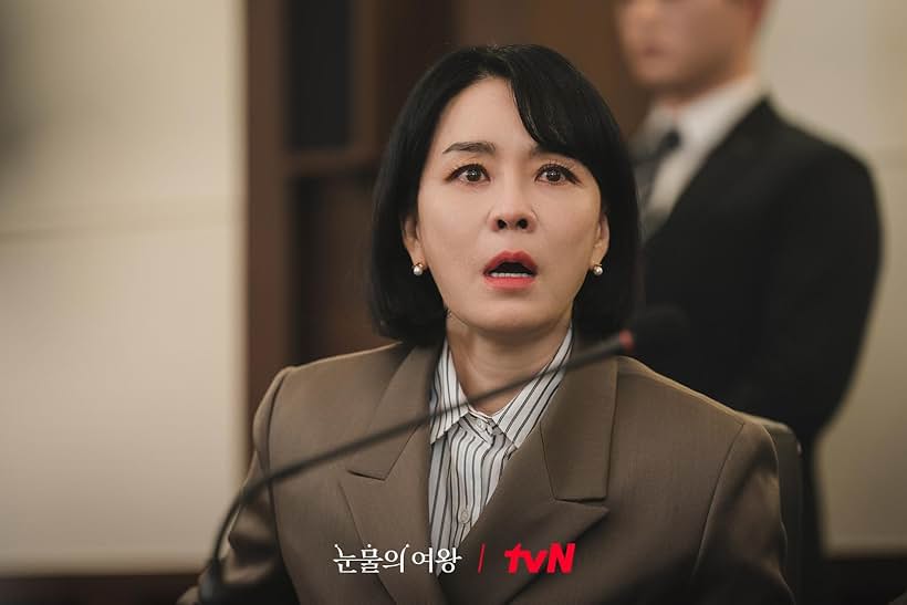 Kim Jung-nan in Queen of Tears (2024)