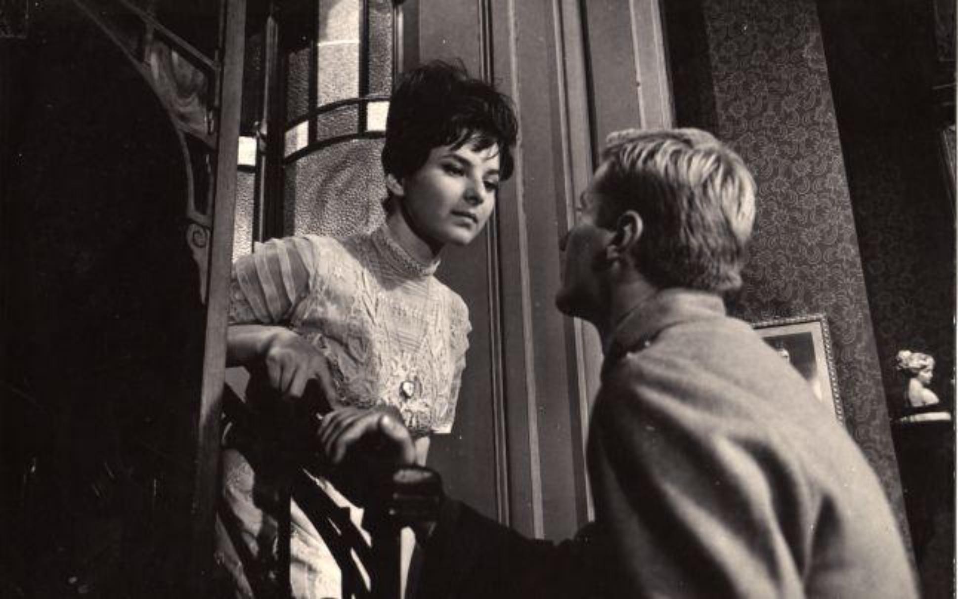 Mariana Mihut and Victor Rebengiuc in Forest of the Hanged (1965)