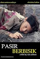 Dian Sastrowardoyo in Pasir Berbisik (2001)