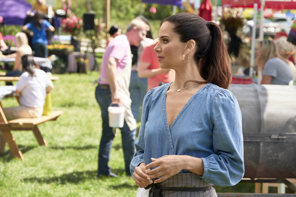 Roselyn Sanchez in A Taste of Summer (2019)