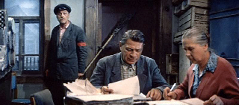 Leonid Kmit and Pyotr Savin in Khozyain taygi (1969)